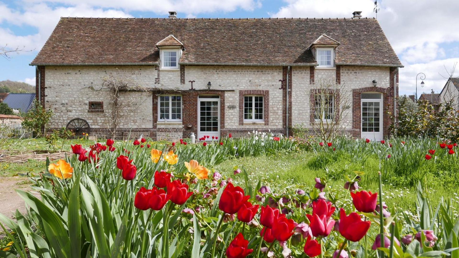 Vila Les Jardins De Felicie Poses Exteriér fotografie